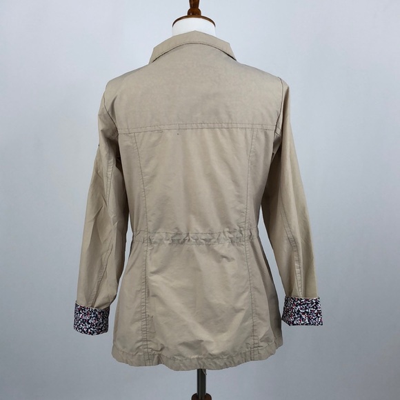 Columbia Light Weight Anorak with Floral Cuffs - Picture 3 of 5